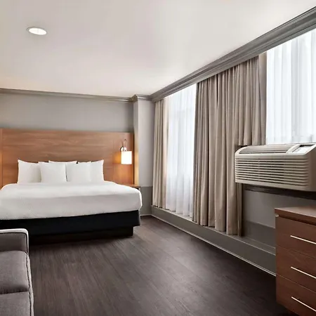 Days Inn By Wyndham Vancouver Downtown-3