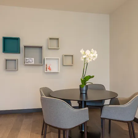 Duparc Contemporary Suites-2