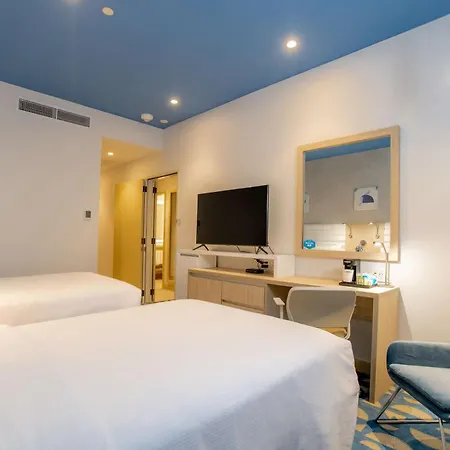 Hampton By Hilton Quito La Carolina Park-3
