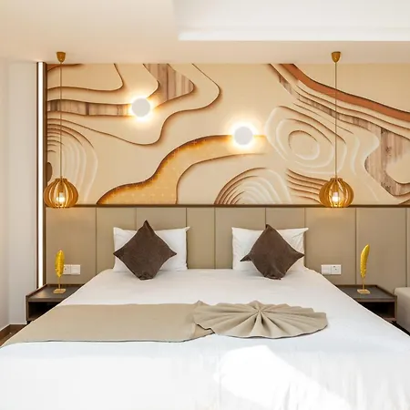 Melpo Antia Hotel & Suites-2