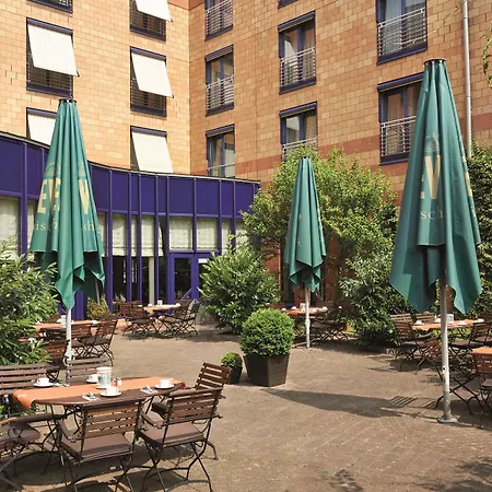 H4 Hotel Hamburg Bergedorf, Trademark Collection By Wyndham-3
