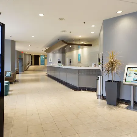 Toronto Don Valley Hotel And Suites-3