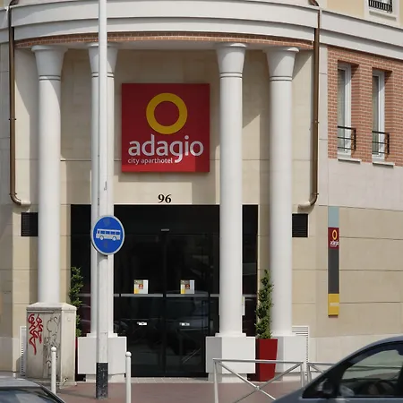 Aparthotel Adagio Paris Montrouge-2