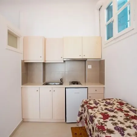 Florance Apartments-2