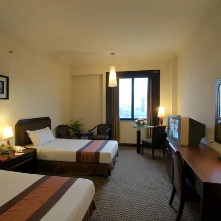 Crystal Crown Hotel Johor Bahru-2