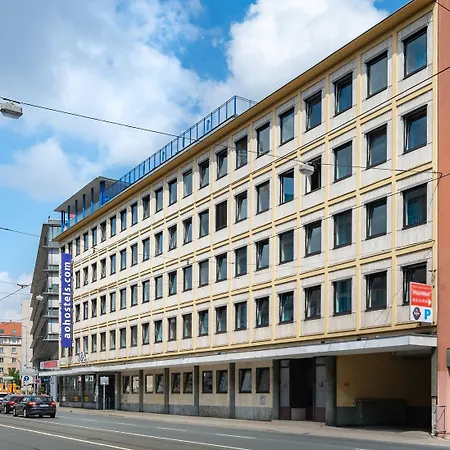 A&O Nuernberg Hauptbahnhof-2