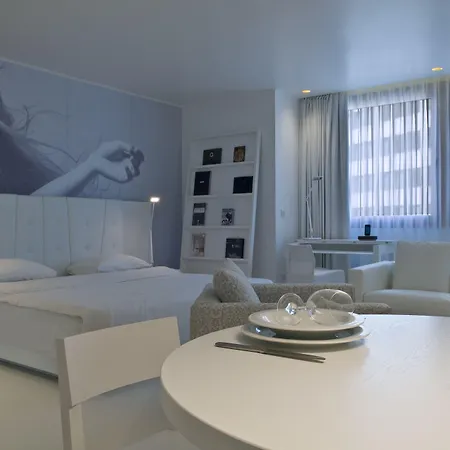 B-aparthotel Regent-3