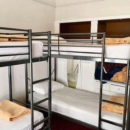 Freemans Backpackers-3