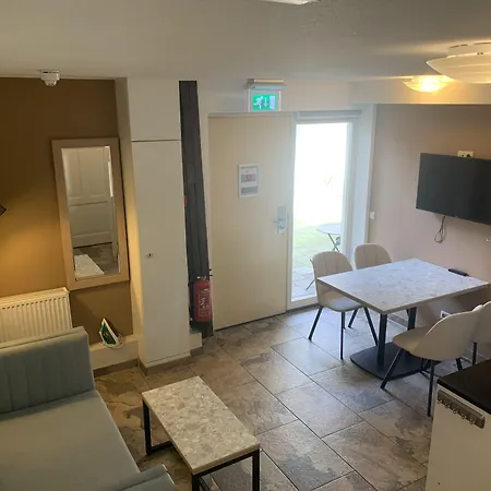 Plantage Garden Apartments-3