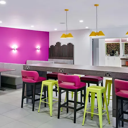 Hampton By Hilton Bristol City Centre-3