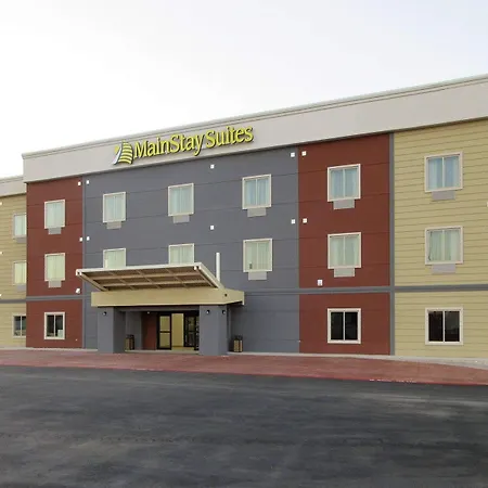 Mainstay Suites-2