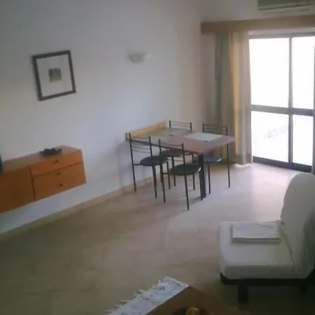 Magnolia Mar-3