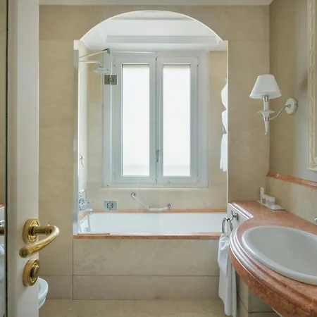 Rome Marriott Grand Hotel Flora-3