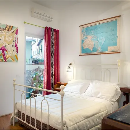 Florence Vintage Apartments-3