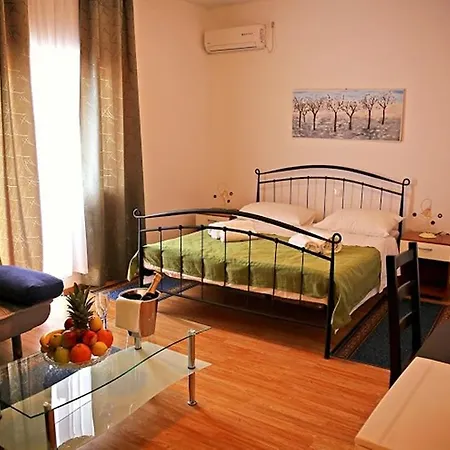 Villa De Chiudi-2