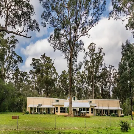 Inn The Tuarts Guest Lodge Busselton Accommodation - Adults Only-3