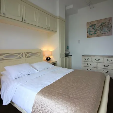 Seafield House-2