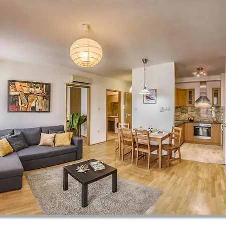 Avantgarde Apartments-2