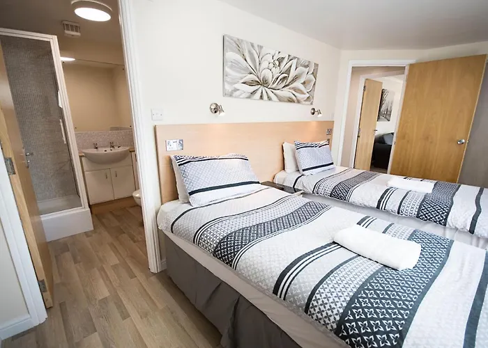 Pet Friendly hotel: Lochend Serviced Apartments