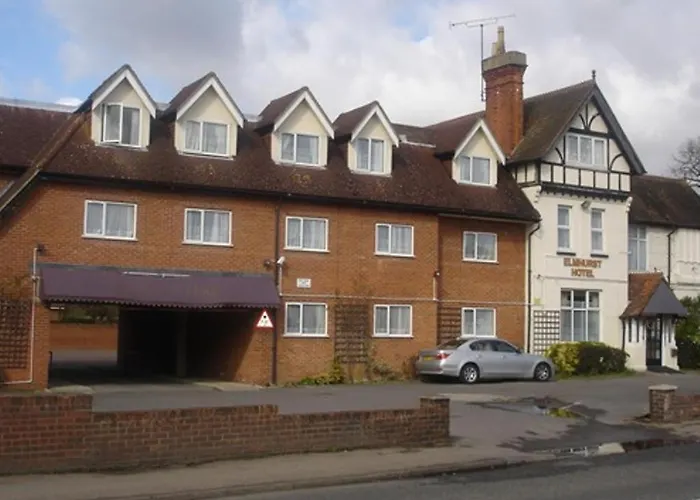 Elmhurst Hotel