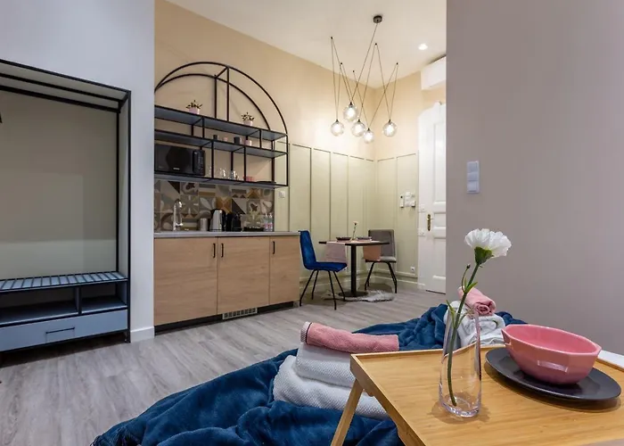 Gellert Suites