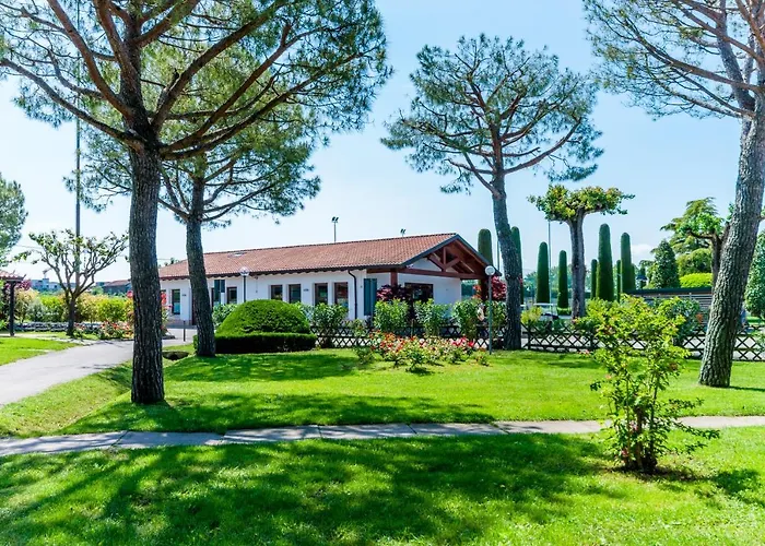 Hotel sulla spiaggia: Del Garda Village And Camping