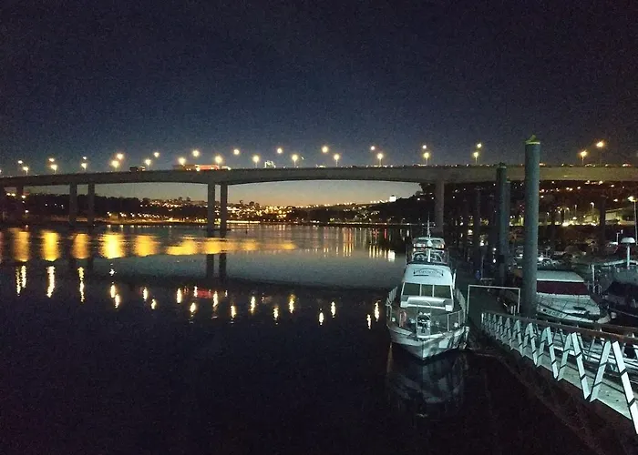 Sleepboat Barco Hotel