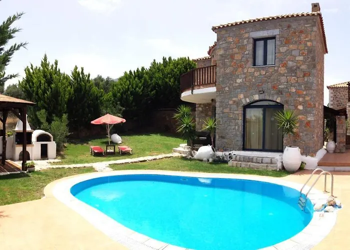 Vakantieverhuur: Niriides Villas