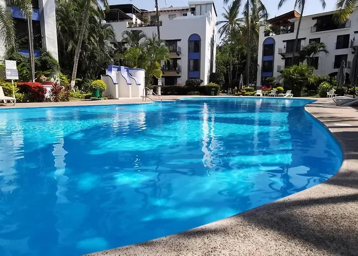 Hotel with view: Puerto De Luna Pet Friendly And Family Suites