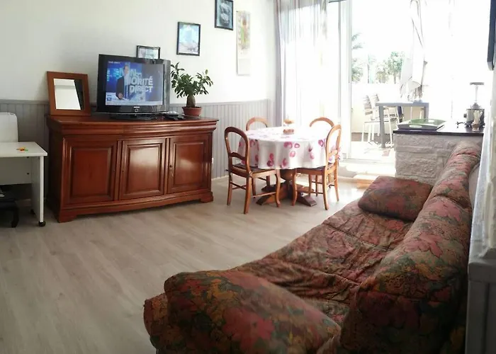 Beau T2 Climatise Avec Terrasse 100M Plage