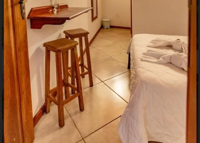 Suites Beija-Flor