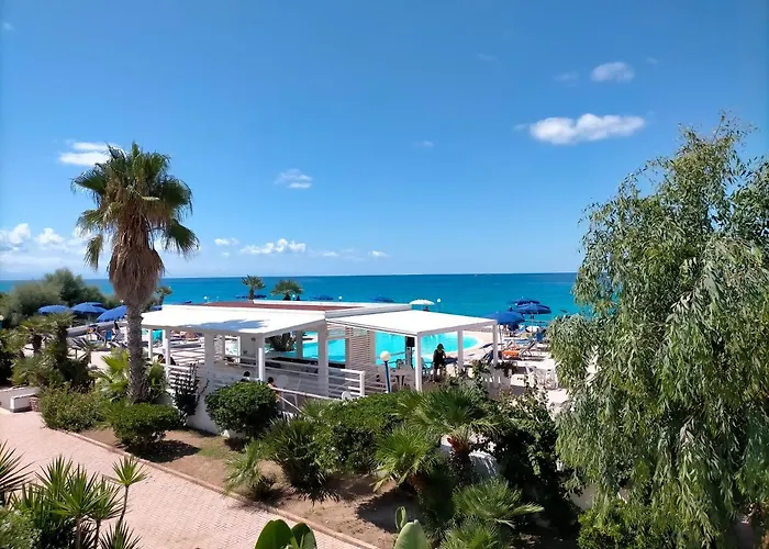 Hotel familiare: Villaggio Hotel Agrumeto