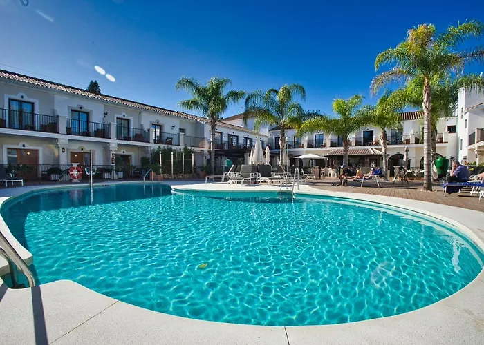 Paloma Blanca Boutique Hotel