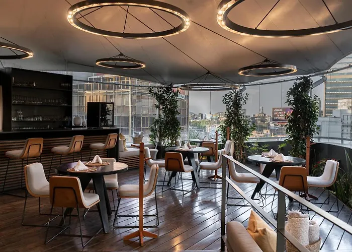 5 star hotels Suites Contempo