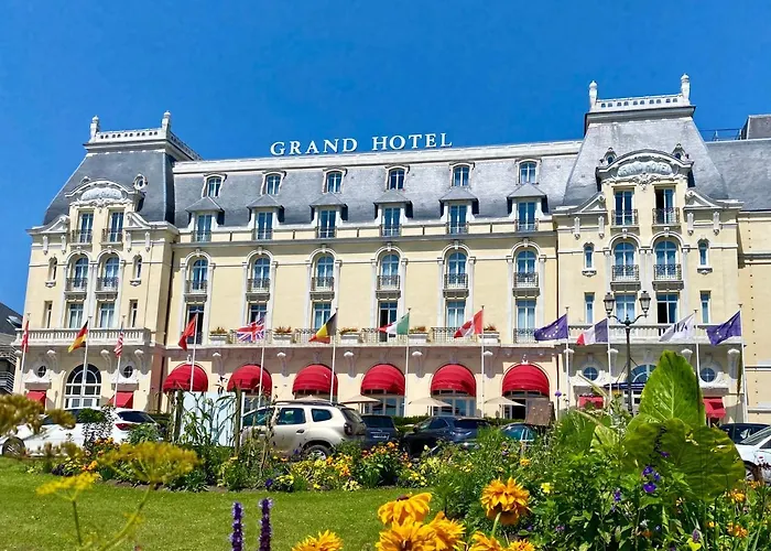 Perle Marine au pied de la plage