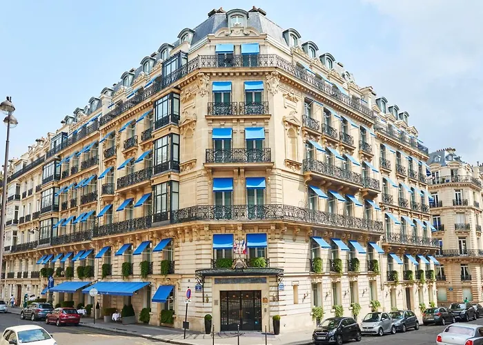 Hôtel de luxe: La Tremoille Paris