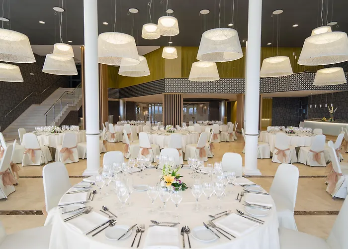 Estival Torrequebrada