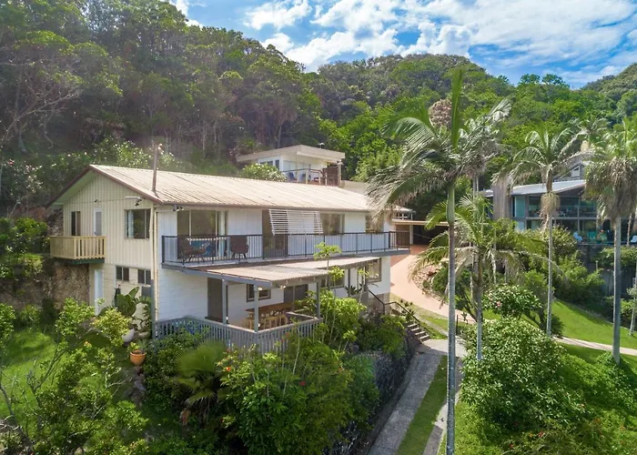 Guest house: Wategos Surf Shack