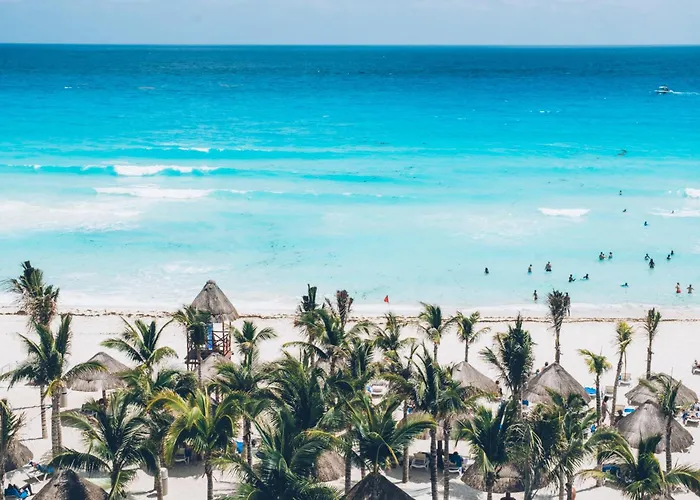 Hotel con piscina: Hotel NYX Cancun