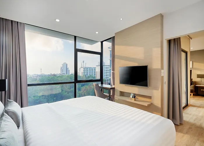 Altera Hotel And Residence By At Mind