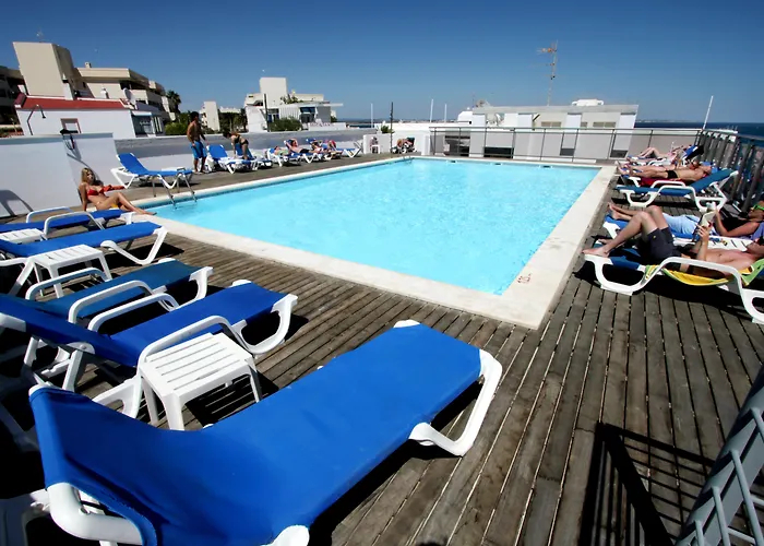 Airport Hotel: Carvi Beach Hotel