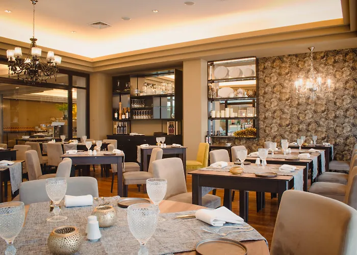 Resort: Onyria Quinta Da Marinha Hotel