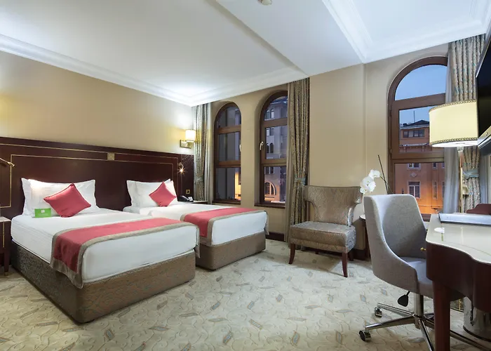  Crowne Plaza Istanbul - Old City By Ihg