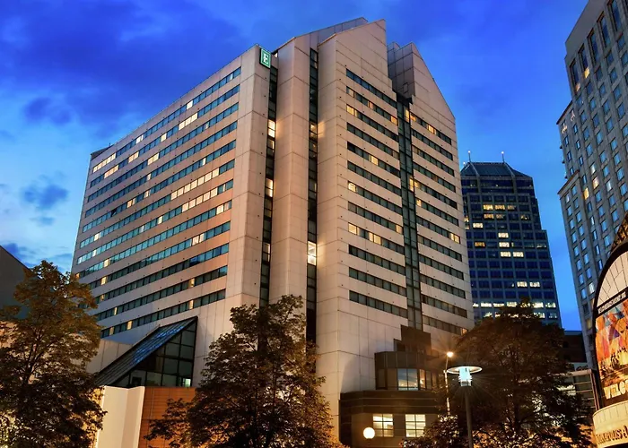 Embassy Suites By Hilton Indianapolis Downtown