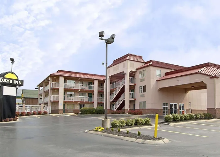 Days Inn By Wyndham Airport East