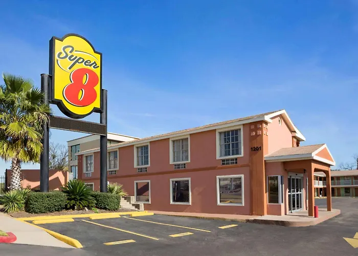 Motel: Super 8 By Wyndham Austin Downtown/Capitol Area