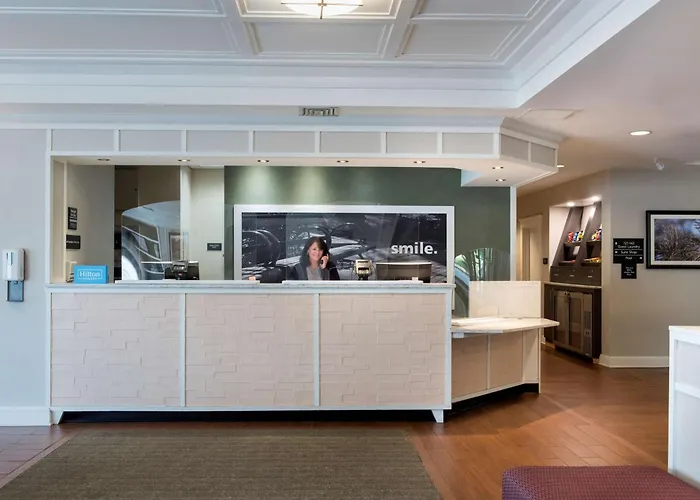 Pet Friendly hotel: Hampton Inn Middletown