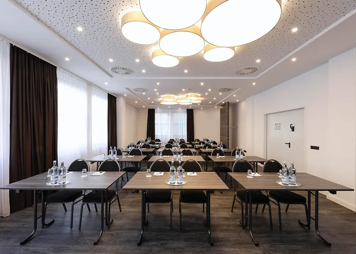 3 SterneHotel Airporthotel Berlin-Adlershof