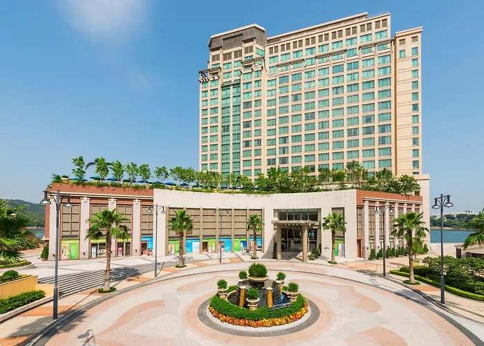  Discovery Bay