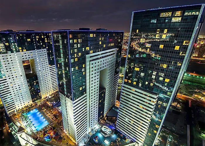 Ezdan Hotel West Bay